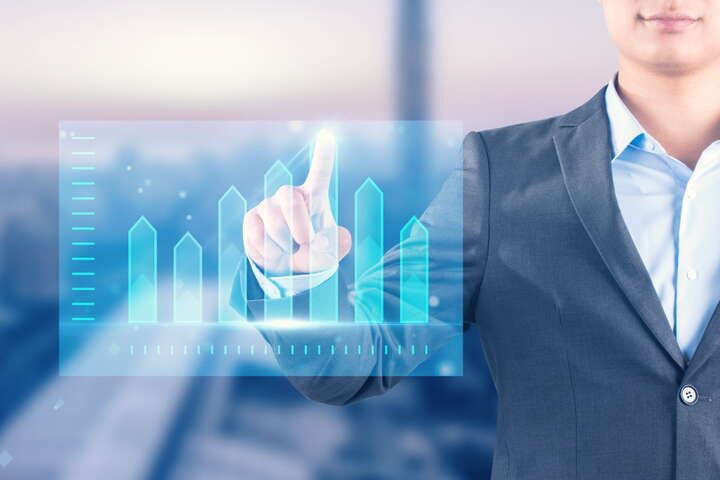 油电混动汽车多少钱(油电混动汽车报价多少钱)